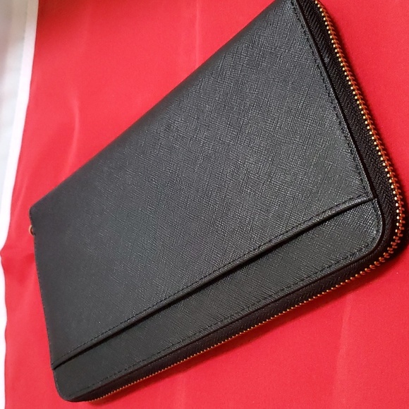 Kate Spade Women's Wallet - Picture 15 of 16